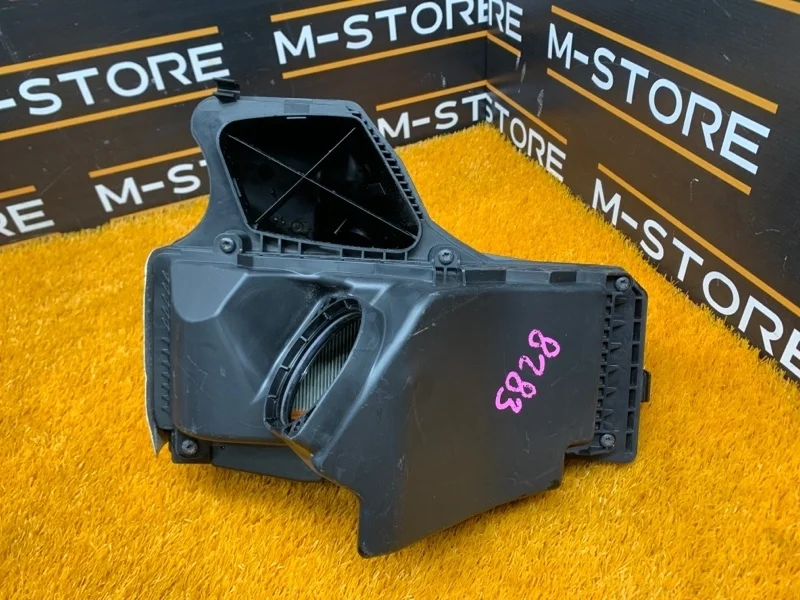 Корпус воздушного фильтра Audi A5 2010 8K0133835AB 8T CDNC