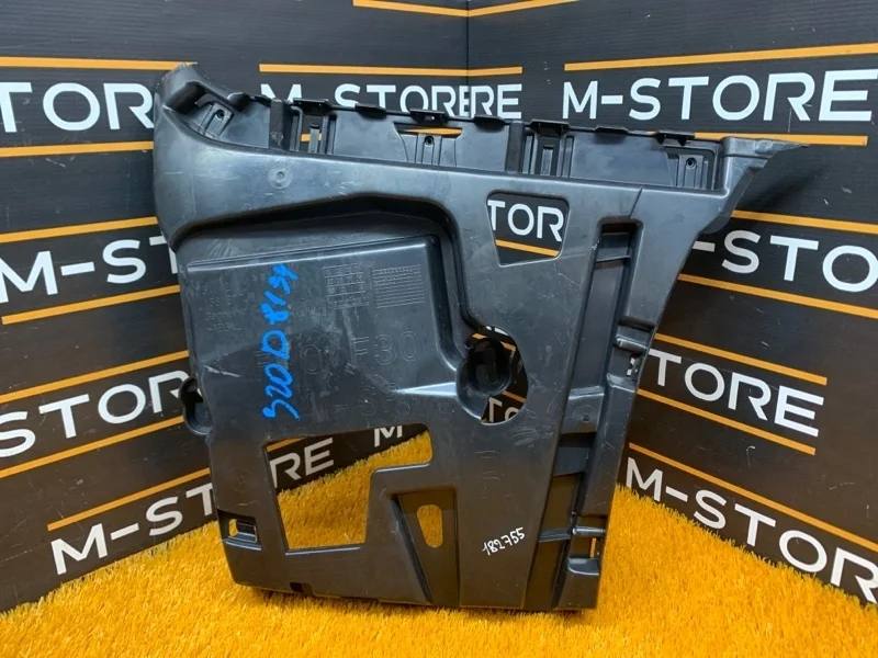 Крепление бампера Bmw 3-Series 2013 51127256924 F30 N47D20C, заднее правое