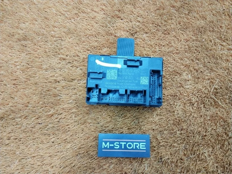 Блок управления дверью Volkswagen Sharan 2013 7N0959792G 7N CTHA, передний левый