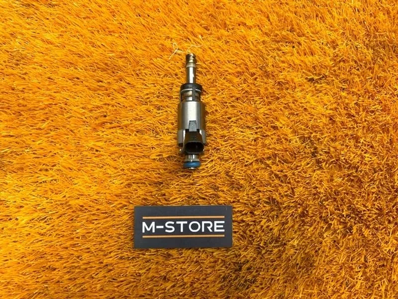 Форсунка топливная Audi A5 2014 06H906036G 8T CDNC