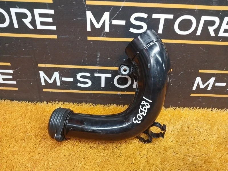 Патрубок интеркулера Bmw X6 2011 13717583715 E71 N55B30A