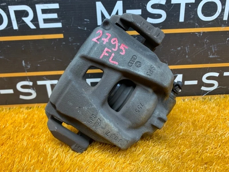 Суппорт Audi A4 2009 8K0615123C B8/8K CDHB, передний левый