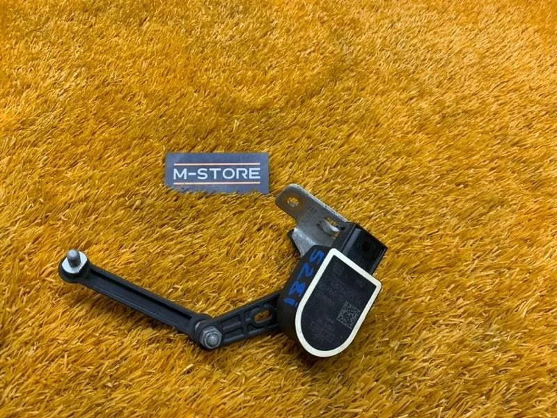 Датчик высоты дорожного просвета Bmw 5-Series 2011 37146784075 F10 N52B30A, задний левый