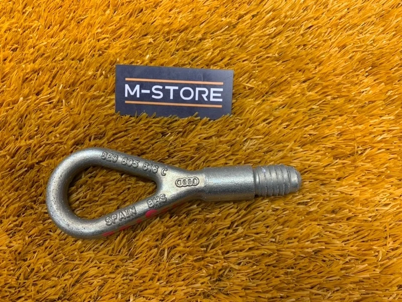 Крюк буксировочный Audi A4 2007 8E0805616C B7/8E BWE