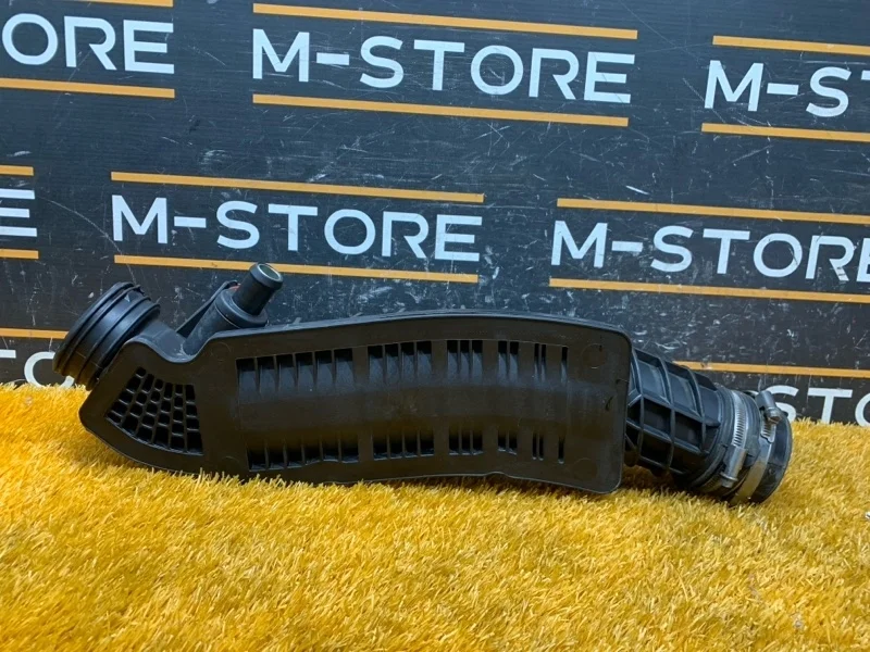 Патрубок интеркулера Mercedes-Benz C-Class 2006 A2710901937 W203 271.940