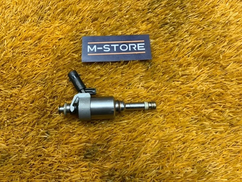 Форсунка топливная Audi A5 2012 06H906036G 8T CDNC