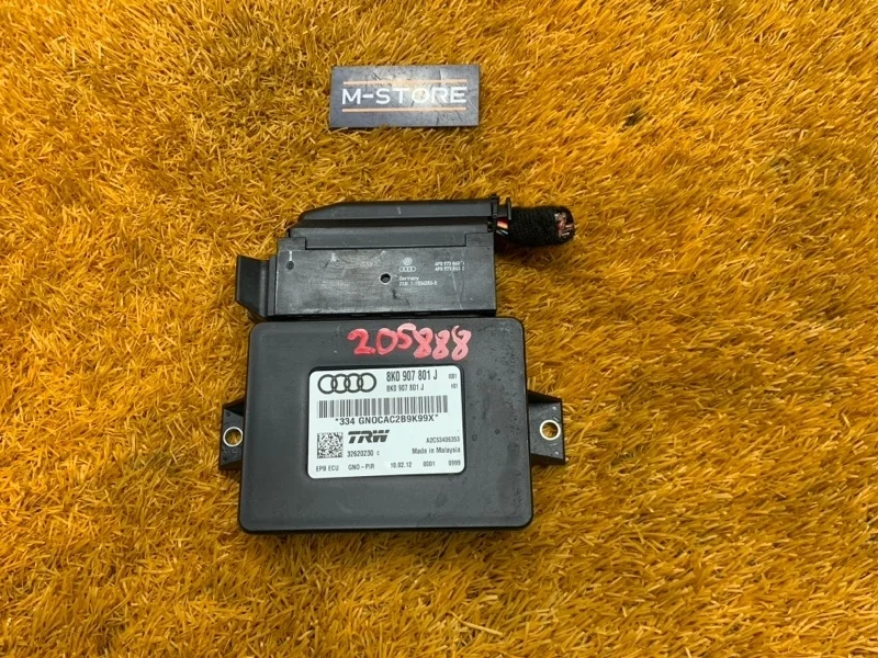 Блок управления стояночным тормозом Audi A4 2013 8K0907801J B8/8K CDNC