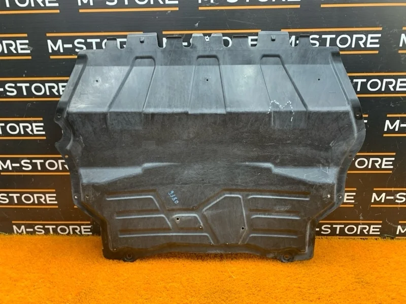 Защита двигателя Volkswagen Tiguan 2012 5N0825235B 5N CTHA