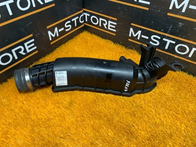 Патрубок интеркулера Mercedes-Benz C-Class 2005 A2710901937 W203 271.948