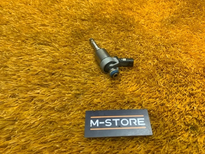 Форсунка топливная Audi A4 2010 06H906036G B8/8K CDNC