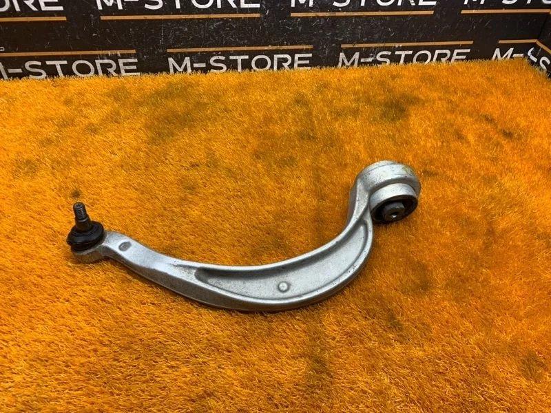 Рычаг подвески нижний Audi A4 2013 8K0407695J B8/8K CDNB, передний левый