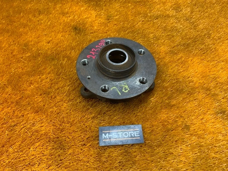 Ступица Audi A4 2008 8K0407615B B8/8K CALA, задняя левая