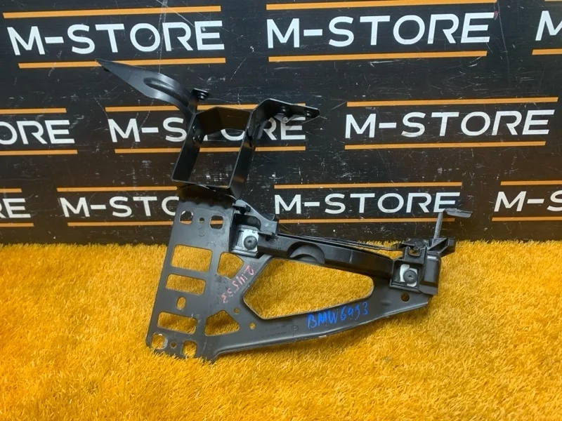 Кронштейн фары Bmw 5-Series 2004 51647163483 E60 M54B25 (256S5), левый