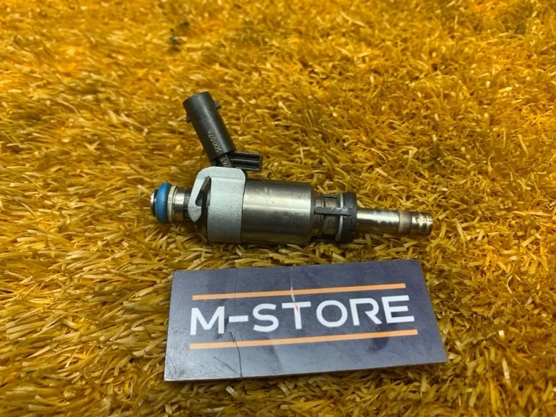 Форсунка топливная Audi A4 2009 06H906036G 8K CDN