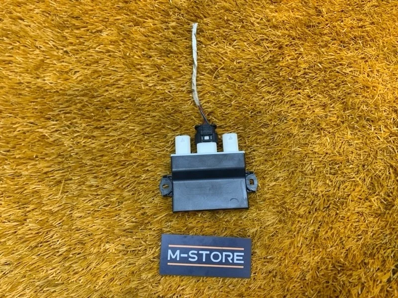 Блок управления крышкой багажника Bmw 3-Series 2014 61357367722 F30 N20B20B