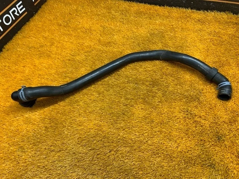 Патрубок радиатора нижний Volkswagen Tiguan 2013 5N0122051AB 5N CTHD