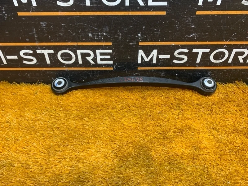 Рычаг подвески верхний Mercedes-Benz R-Class 2006 A1643501406 W251 272.967, задний левый