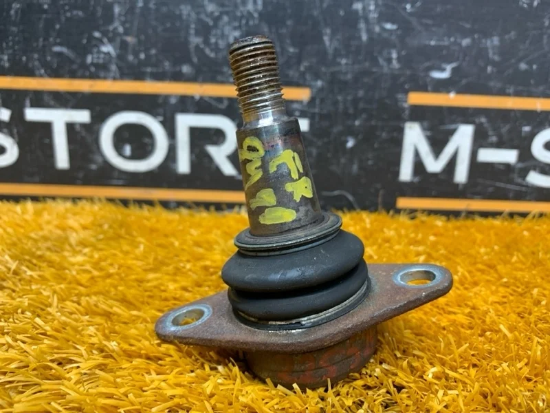 Шаровая опора Bmw X3 2012 31106787665 F25 N55B30A, передняя правая