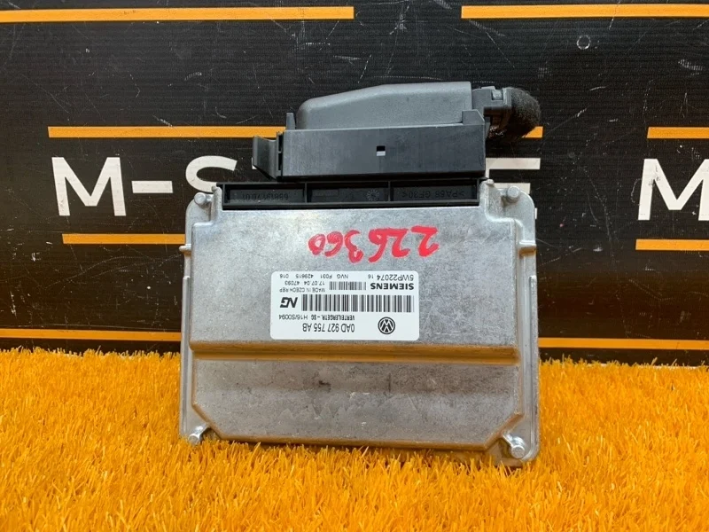Блок управления раздаточной коробкой Volkswagen Touareg 2005 0AD927755AB 7L AXQ