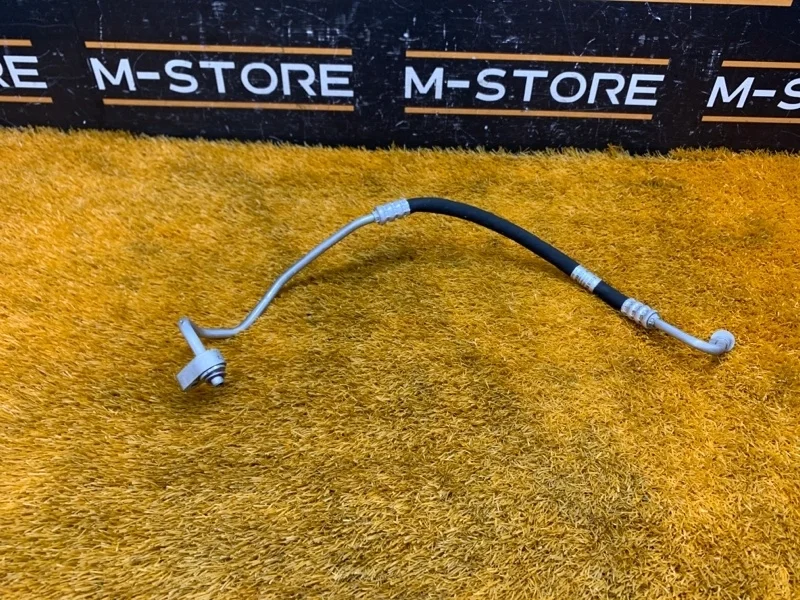 Трубка кондиционера Mercedes-Benz C-Class 2014 A2058305702 W205 274.920