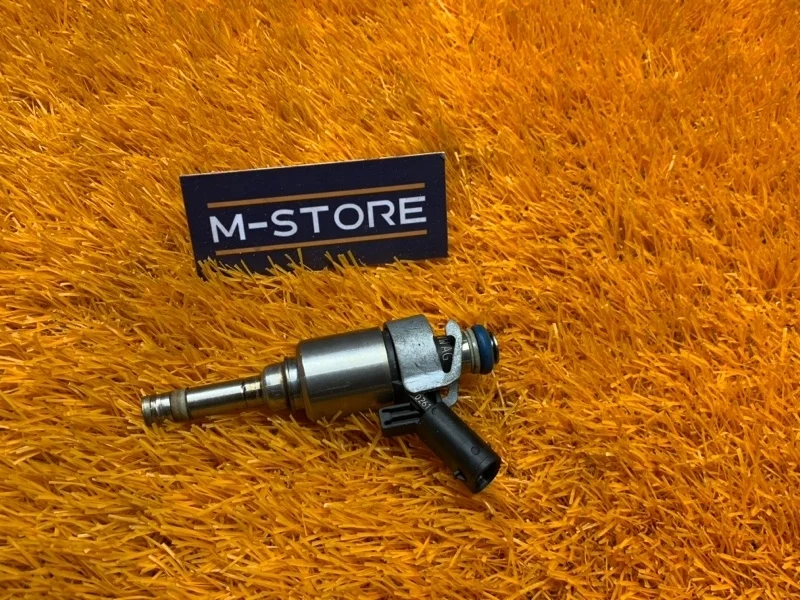 Форсунка топливная Audi A4 2013 06H906036G B8/8K CDN