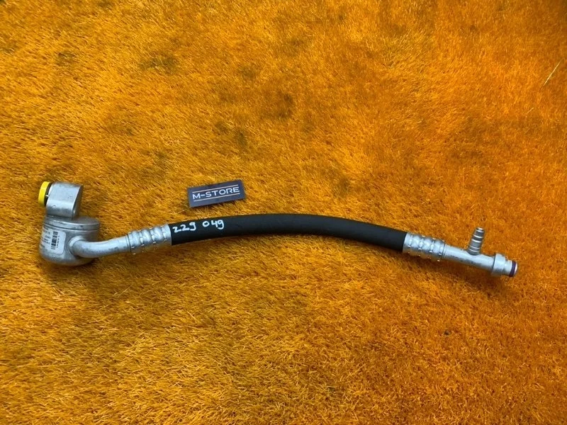 Трубка кондиционера Mercedes-Benz C-Class 2013 A2048306115 W204 271.820