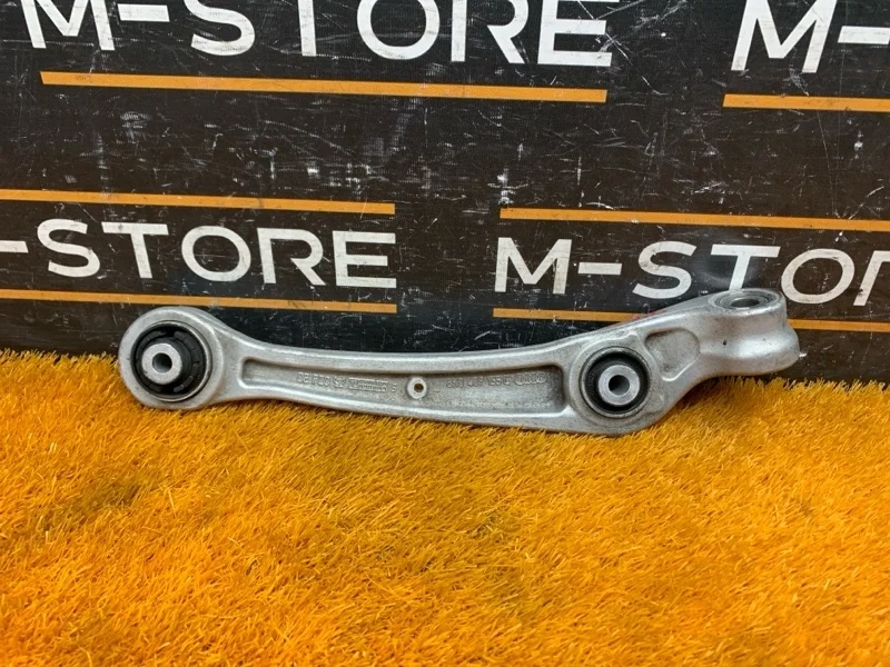 Рычаг подвески нижний Audi A6 2012 8K0407155C C7/4G CHJA, передний левый