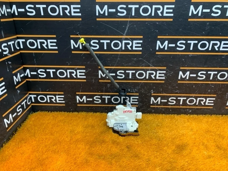 Замок двери Audi A6 2012 4G0839016 C7/4G CHJA, задний правый