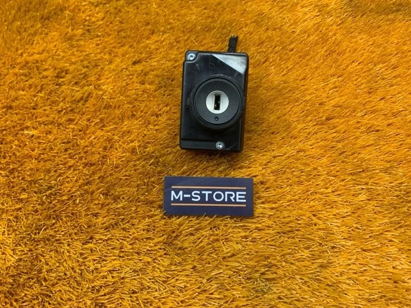 Замок зажигания Porsche Cayenne 2007 3D0905865E 957 4851