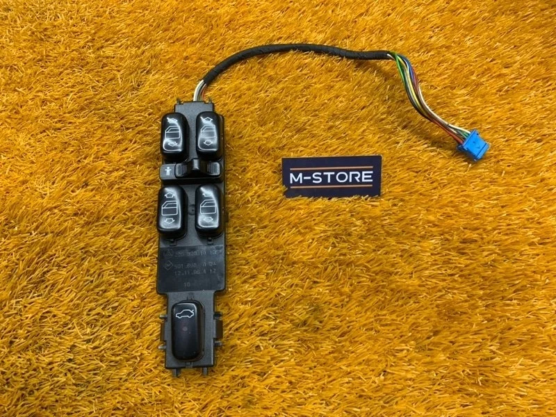 Блок управления стеклоподъемниками Mercedes-Benz S-Class 1998 A2208201010 W220 112.944, передний левый