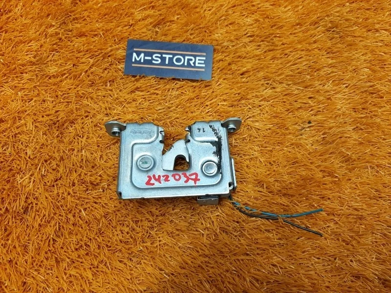 Замок капота Bmw X5 2014 51237308068 F15 N55B30A, правый