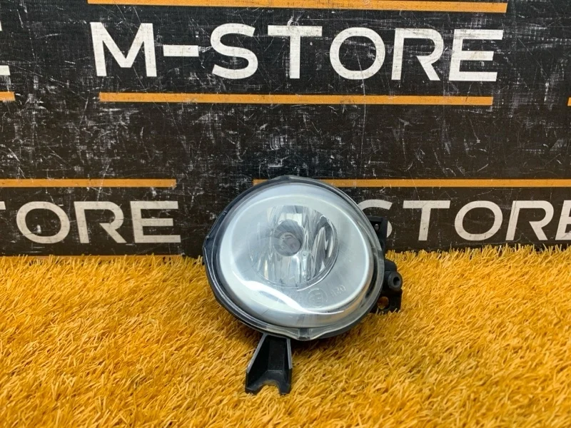 Фара противотуманная Volkswagen Touareg 2004 7L6941699B 7L AZZ, левая