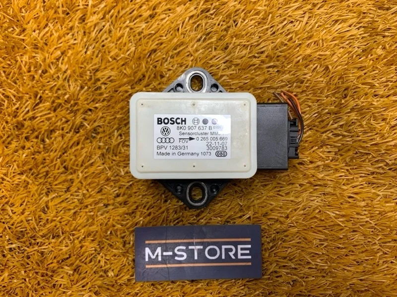 Датчик ускорения Audi A4 2008 8K0907637B B8/8K CALA