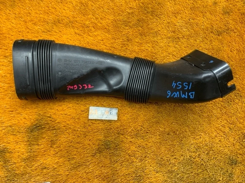 Патрубок воздушного фильтра Bmw 6-Series 2013 13717582310 F06 N55B30A