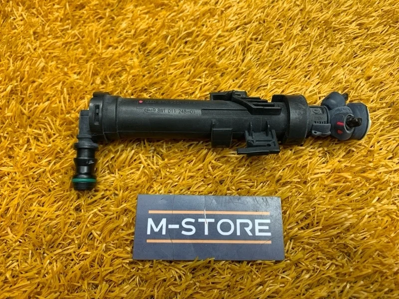 Форсунка омывателя фары Audi Q5 2013 8R0955101A 8R CTVA, левая