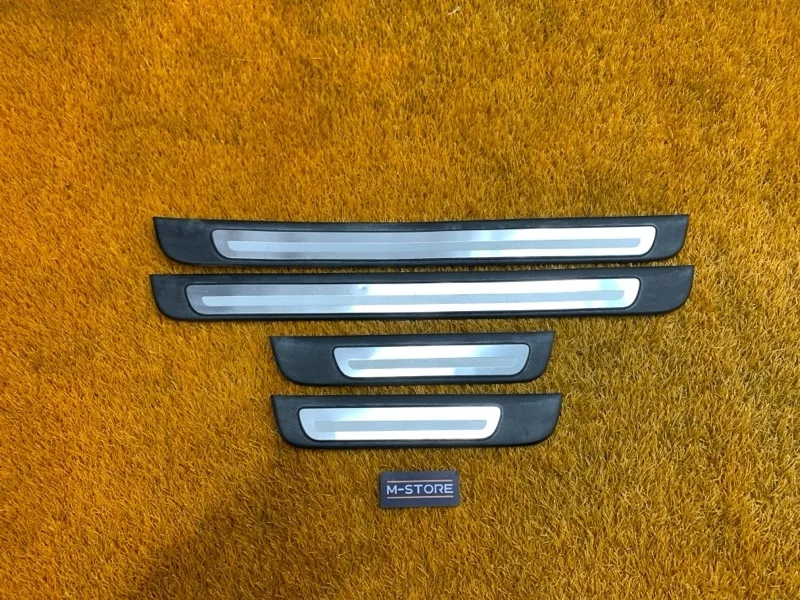 Накладка на порог салона Audi A4 2013 8K0853373 B8/8K CDNB