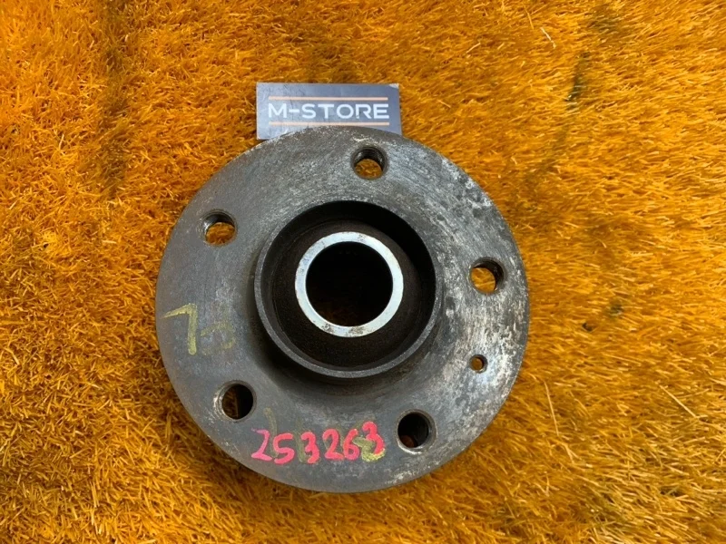 Ступица Audi A4 2008 8K0407615B B8/8K CABB, передняя левая