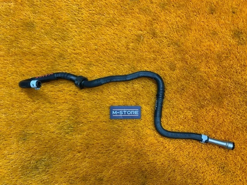 Шланг топливный Audi A4 2013 06H133986H B8/8K CDNB