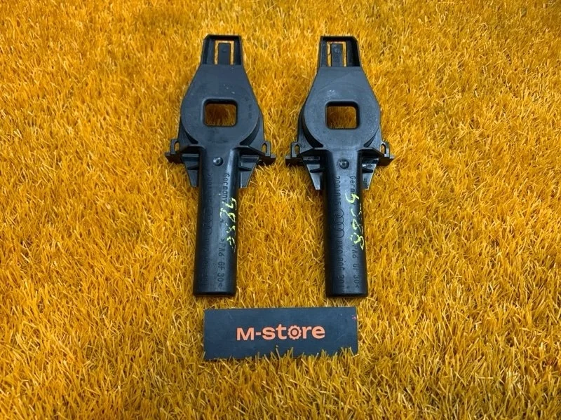 Крепление радиатора Audi A4 2010 8K0805201 B8/8K CDHB