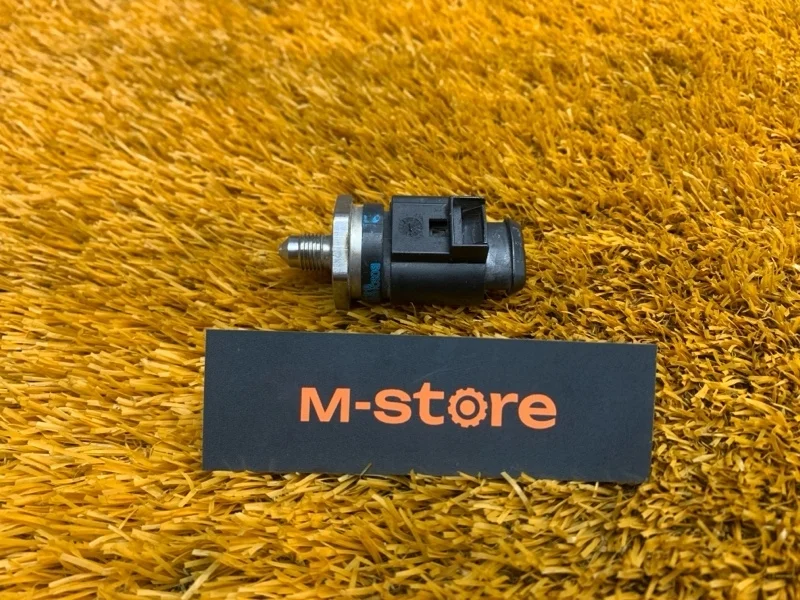 Датчик давления топлива Volkswagen Passat Cc 2008 03C906051D B6/358 BWS