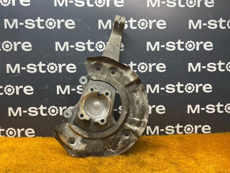 Кулак поворотный Bmw 5-Series 2013 31216775770 F10 N20B20B, передний правый