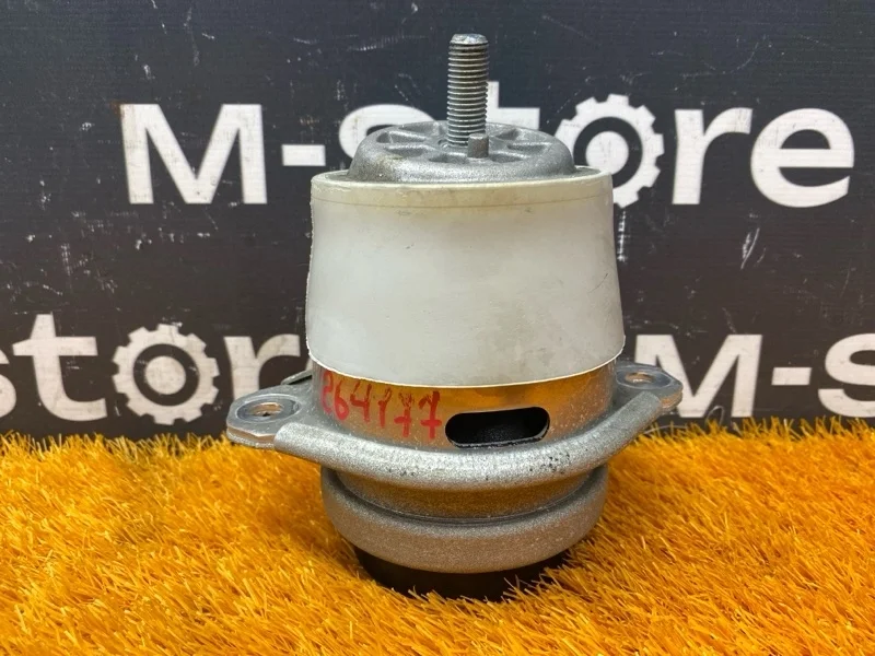 Подушка двигателя Volkswagen Touareg 2010 7P6199131 7P CGRA, правая