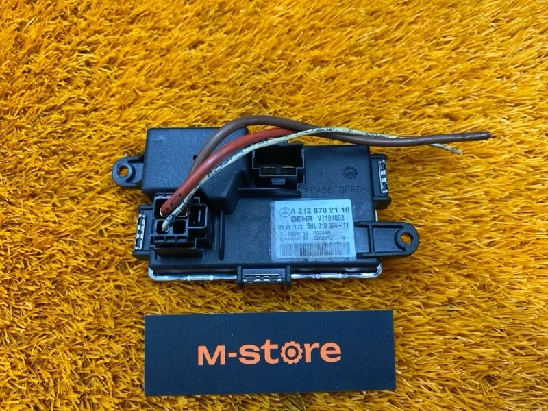 Регулятор отопителя Mercedes-Benz E-Class 2012 A2128702110 W212 276.952