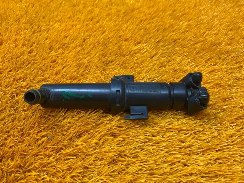 Форсунка омывателя фары Audi Q5 2011 8R0955101 8R CDN, левая