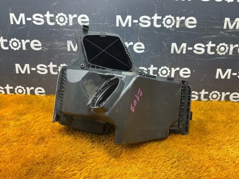 Корпус воздушного фильтра Audi Q5 2011 8K0133835BK 8R CDN