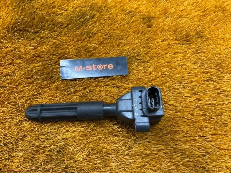 Катушка зажигания Mercedes-Benz C-Class 2001 A0001501780 W203 111.951
