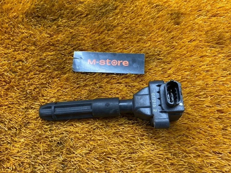 Катушка зажигания Mercedes-Benz C-Class 2001 A0001501780 W203 111.951