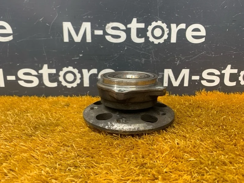 Ступица Mercedes-Benz C-Class 2008 A2309810127 W204 271.950, задняя левая