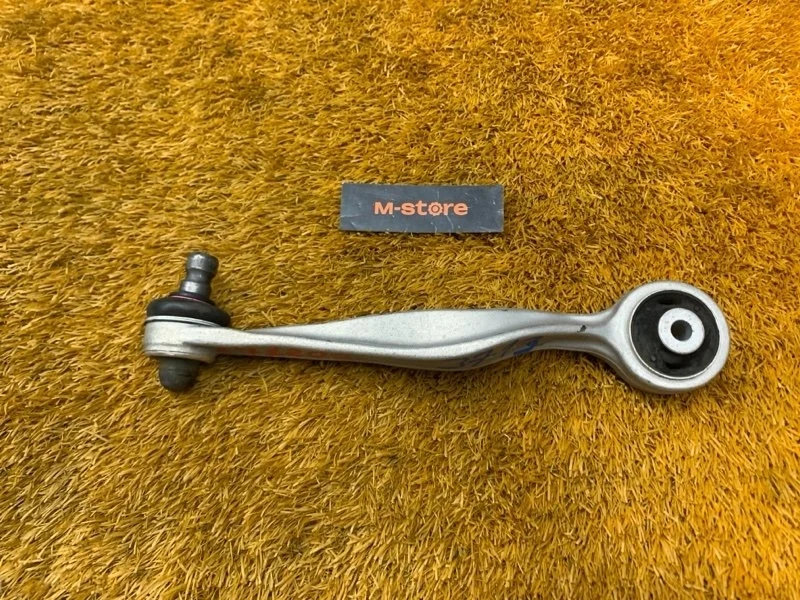 Рычаг подвески верхний Audi A4 2004 8E0407510A B6/8E AMB, передний правый