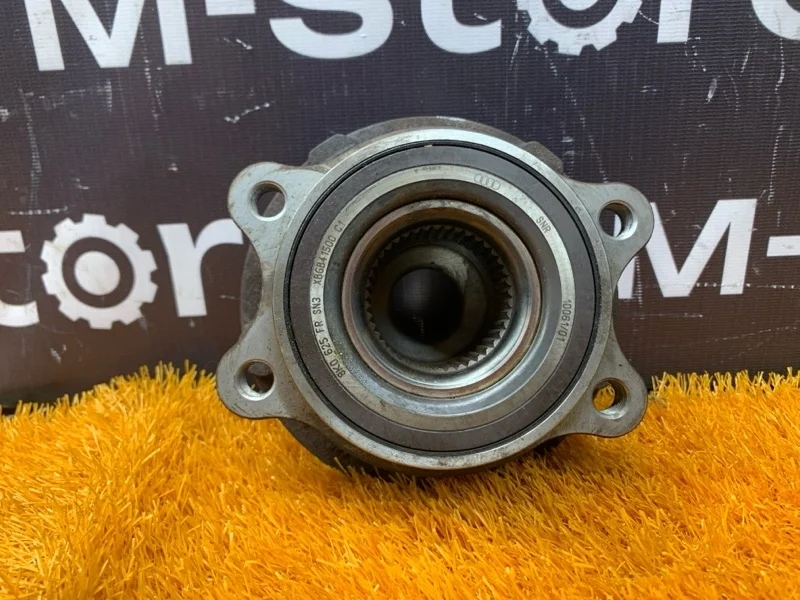 Ступица Audi Q5 2010 8K0407615B 8R CAL, задняя правая